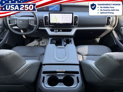 New 2026 Ford Expedition Active RWD image 11