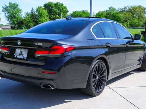 Used 2021 BMW 530i xDrive w/ Premium Package AWD/4WD image 17