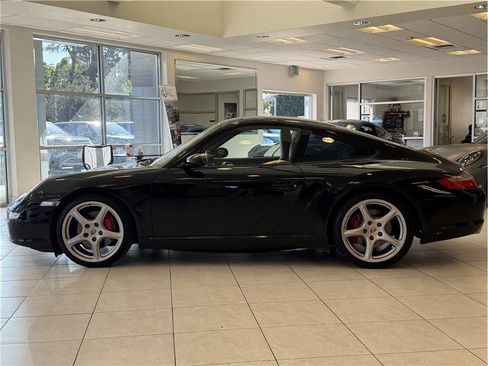 Used 2006 Porsche 911 Carrera S image 8
