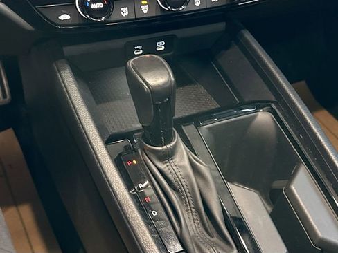 Used 2023 Honda Accord Sport image 17