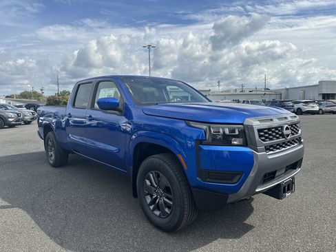 New 2026 Nissan Frontier SV w/ SV Convenience Package image 3