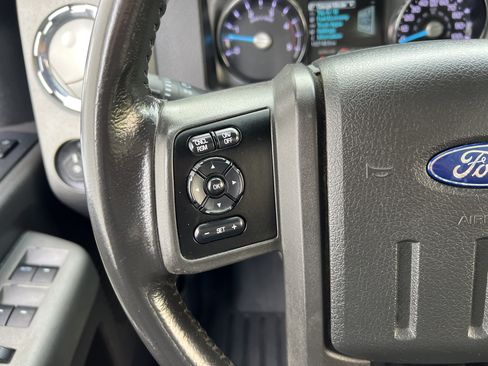 Used 2011 Ford F250 Lariat w/ Lariat Interior Pkg AWD/4WD image 24
