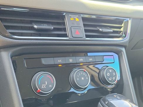 Used 2023 Volkswagen Taos S image 29