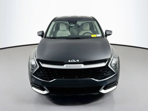 Used 2023 Kia Sportage EX FWD image 2
