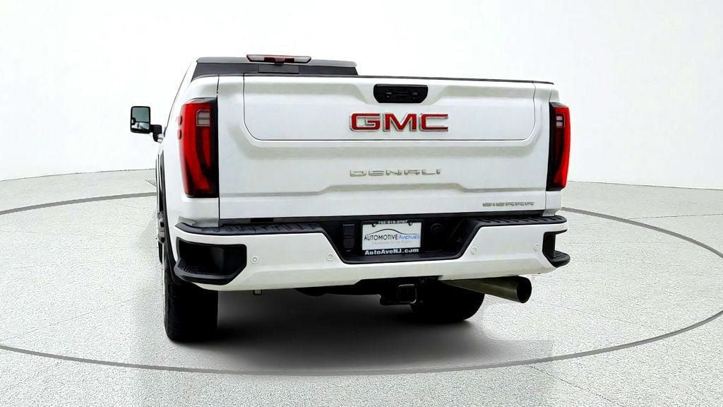 Used 2024 GMC Sierra 2500 Denali w/ Denali Reserve Package AWD/4WD image 6