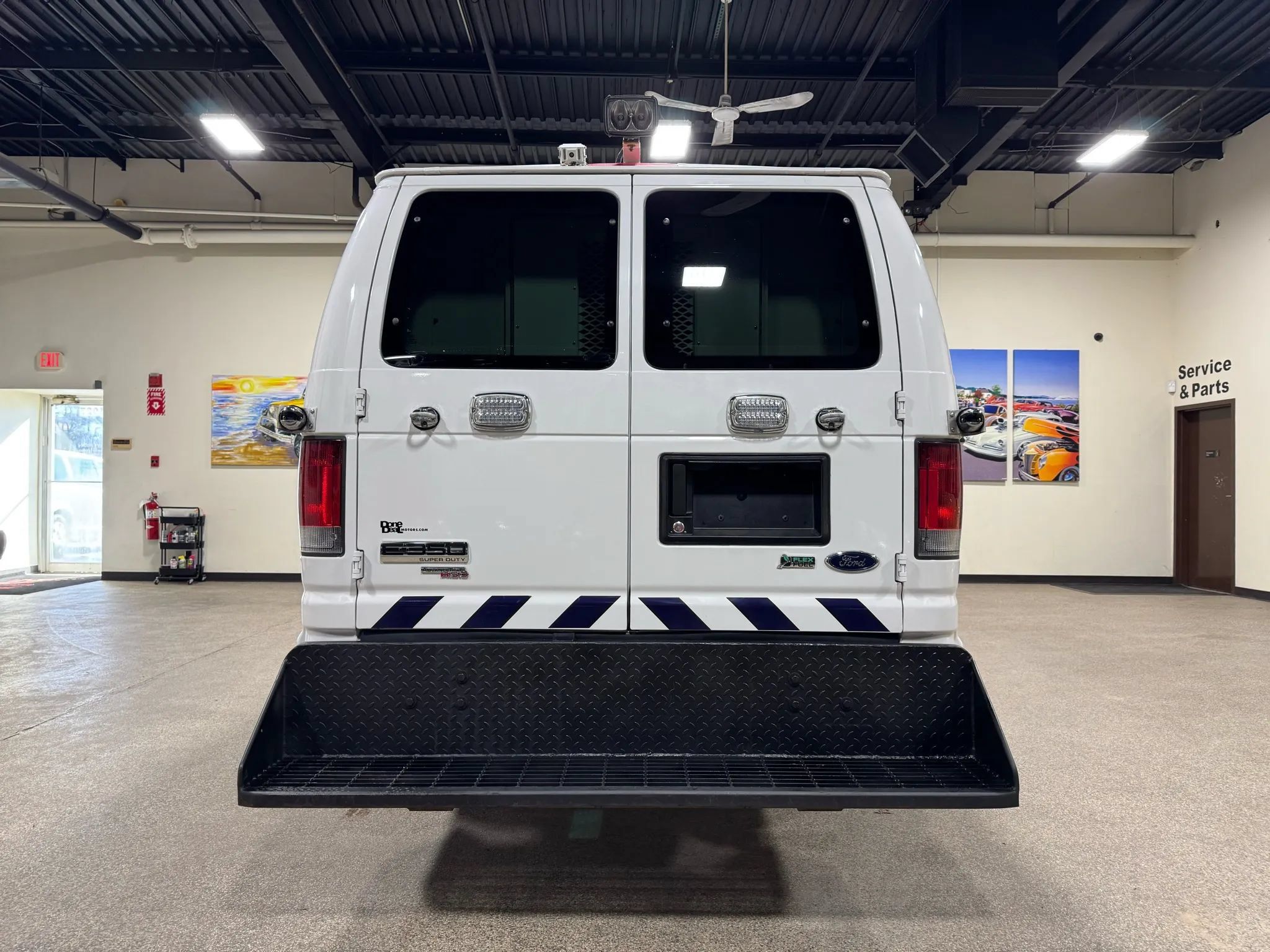 Used 2012 Ford E-350 and Econoline 350 Extended Super Duty w/ PWR Group RWD image 13