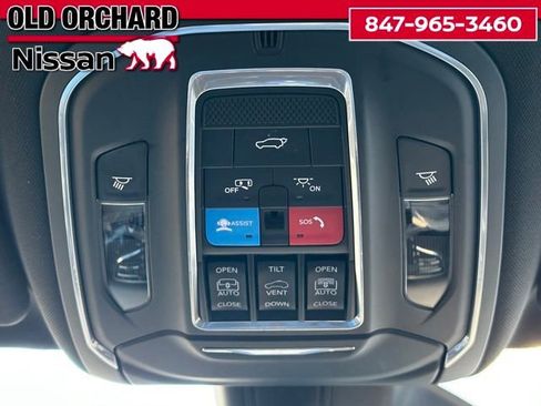 Used 2022 Jeep Wagoneer Series I w/ Premium Group I AWD/4WD image 20