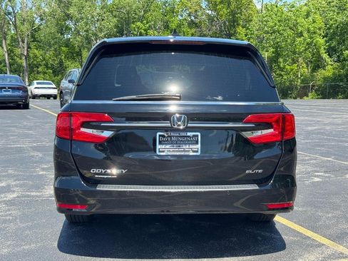 Used 2024 Honda Odyssey Elite image 6