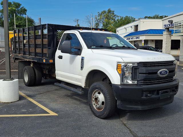 Certified 2017 Ford F350 XL w/ Snow Plow Prep Package AWD/4WD image 2