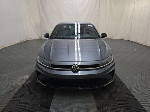 Used 2025 Volkswagen Jetta Sport FWD image 2