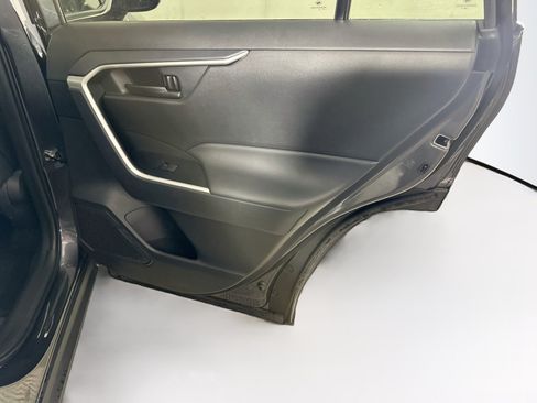 Used 2025 Toyota RAV4 LE FWD image 29