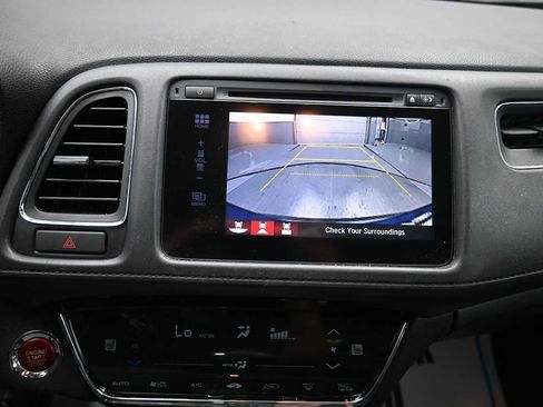 Used 2018 Honda HR-V EX-L image 19