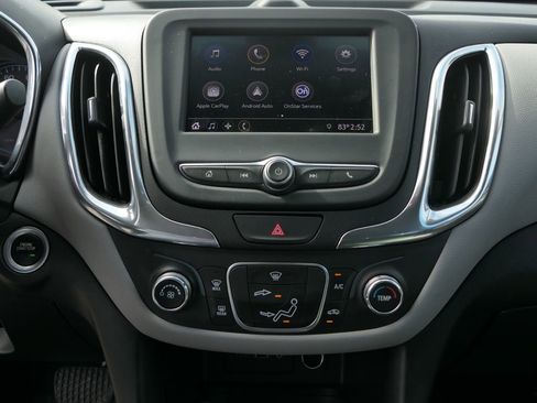 Used 2020 Chevrolet Equinox LS w/ LS Convenience Package FWD image 19