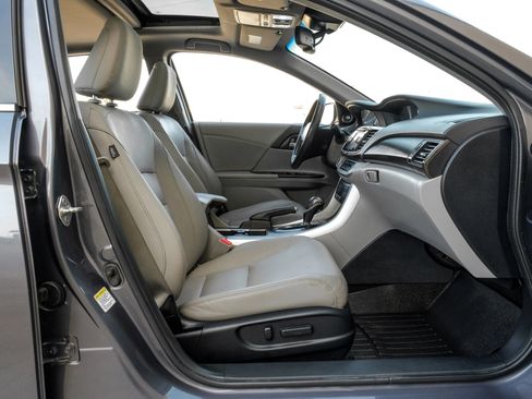 Used 2014 Honda Accord EX-L image 39