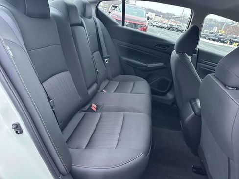 Used 2025 Nissan Altima 2.5 S image 11