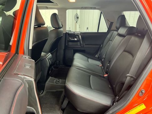 Used 2024 Toyota 4Runner TRD Off-Road Premium w/ Off Road Premium Plus Package AWD/4WD image 19