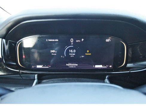 Used 2023 Jeep Wagoneer 4WD w/ Premium Group I image 18