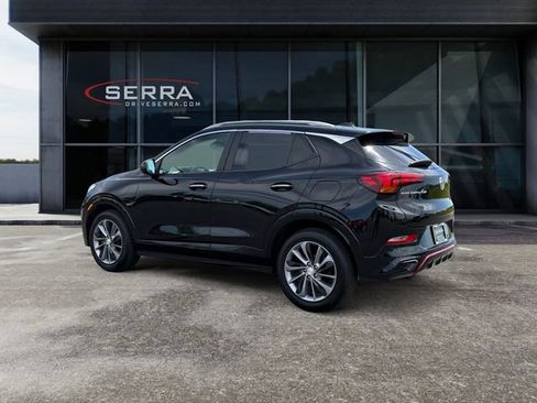 Used 2020 Buick Encore GX Select w/ Sport Touring Package FWD image 3