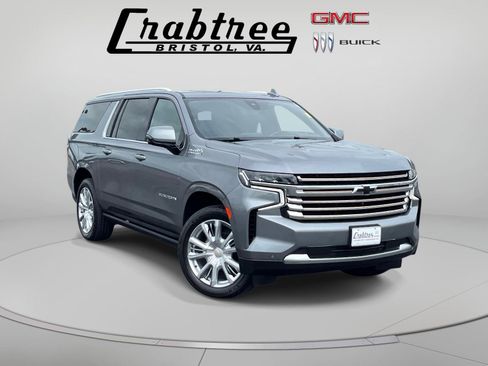 Used 2021 Chevrolet Suburban High Country AWD/4WD image 1