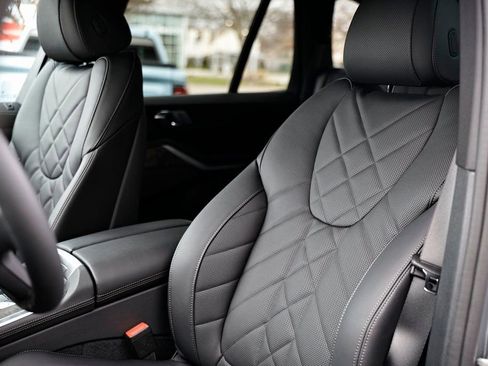 New 2026 BMW X5 xDrive40i w/ M Sport Package AWD/4WD image 22