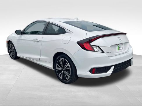 Used 2017 Honda Civic EX-T image 6