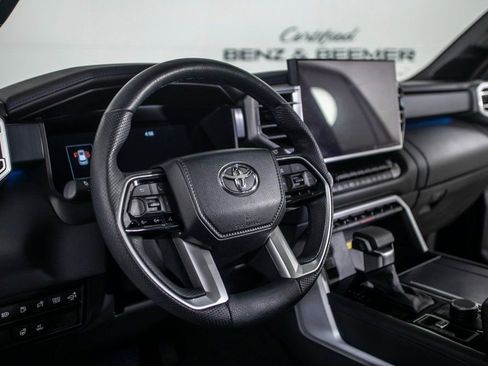 Used 2024 Toyota Sequoia Platinum image 15