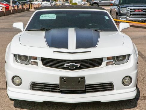 Used 2012 Chevrolet Camaro SS RWD image 3
