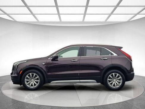 Used 2020 Cadillac XT4 Premium Luxury w/ Technology Package image 8