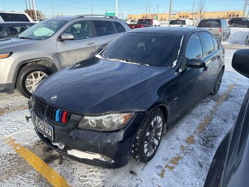 Used 2006 BMW 330i Sedan image 4