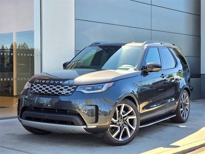 New 2025 Land Rover Discovery S