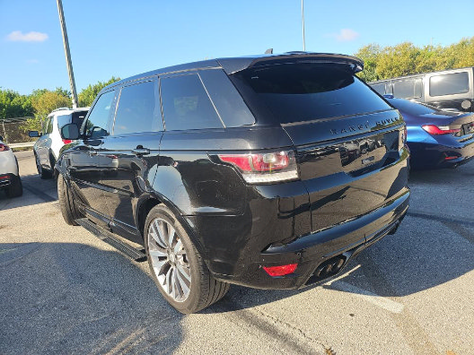 Used 2016 Land Rover Range Rover Sport SVR AWD/4WD image 4