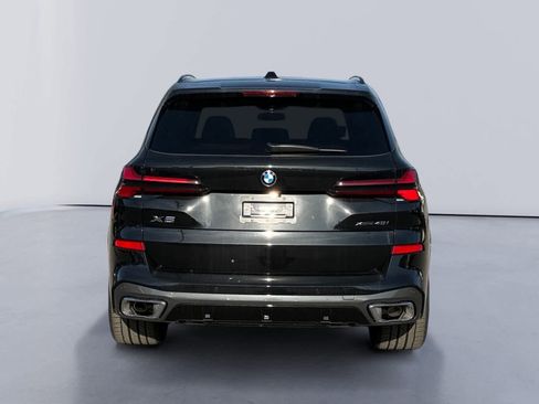 New 2026 BMW X5 xDrive40i w/ M Sport Package AWD/4WD image 4