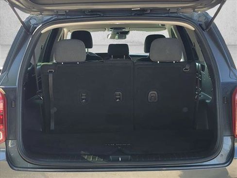 Used 2021 Hyundai Palisade SE FWD image 6