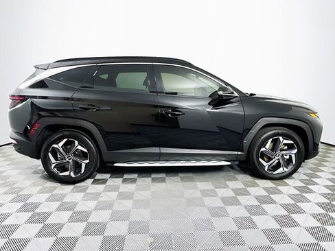 Certified 2024 Hyundai Tucson Limited AWD/4WD image 9