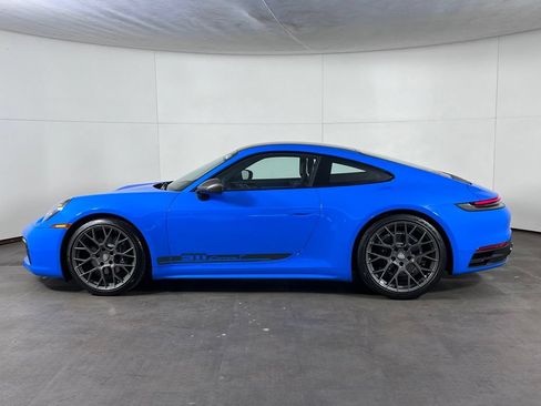 Certified 2024 Porsche 911 Carrera T RWD image 2
