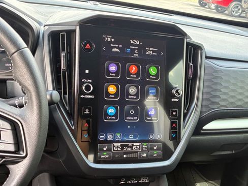 Used 2025 Subaru Forester Premium w/ Convenience Package #1 image 8