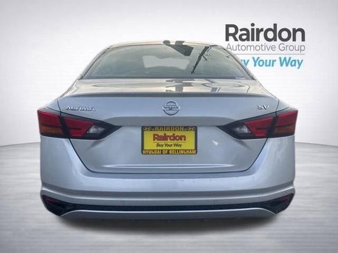 Used 2022 Nissan Altima 2.5 SV image 8