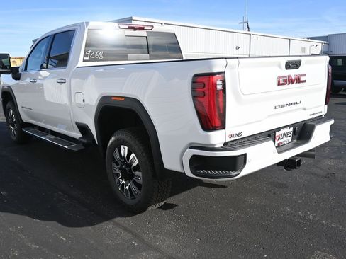 New 2026 GMC Sierra 3500 Denali image 9