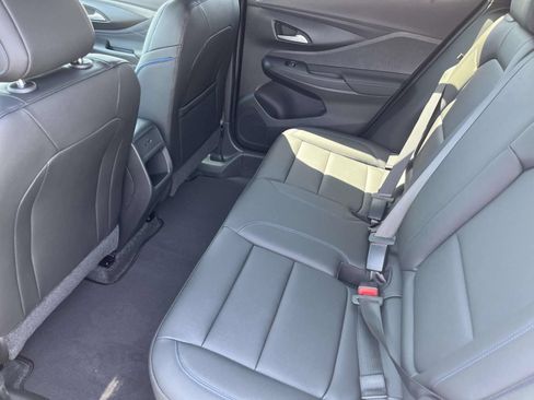 New 2026 Buick Envista Sport Touring w/ Convenience I Package FWD image 17
