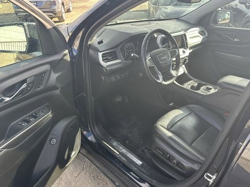 Used 2021 GMC Acadia SLT w/ Elevation Edition image 9