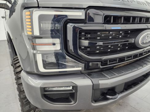 Used 2021 Ford F250 Lariat image 23