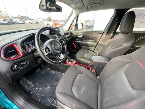 Used 2020 Jeep Renegade Trailhawk w/ Cold Weather Group image 2