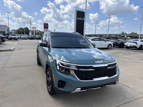 Certified 2025 Kia Seltos S FWD image 8