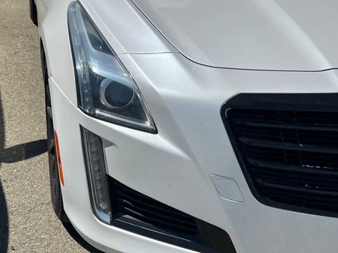 Used 2018 Cadillac CTS Luxury image 14