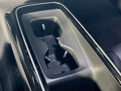 Certified 2023 Volkswagen ID.4 Pro S image 16