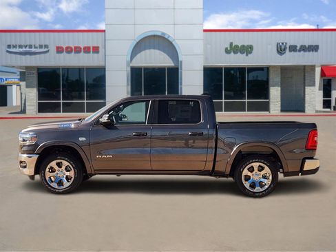 New 2026 RAM 1500 4x4 Crew Cab image 3