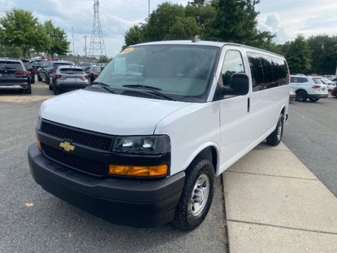 Used 2023 Chevrolet Express 3500 LS RWD image 1