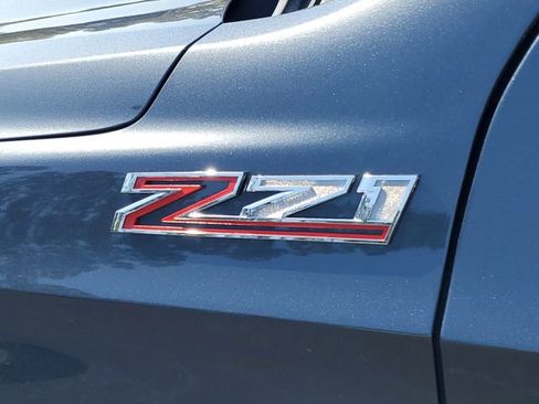 Used 2021 Chevrolet Suburban Z71 w/ Z71 Off-Road Package image 12