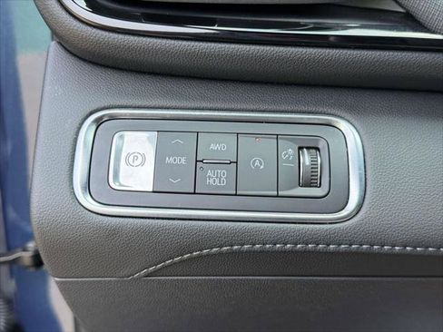 Used 2026 Buick Enclave Preferred AWD/4WD image 23