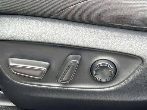 Certified 2023 Toyota RAV4 SE image 23